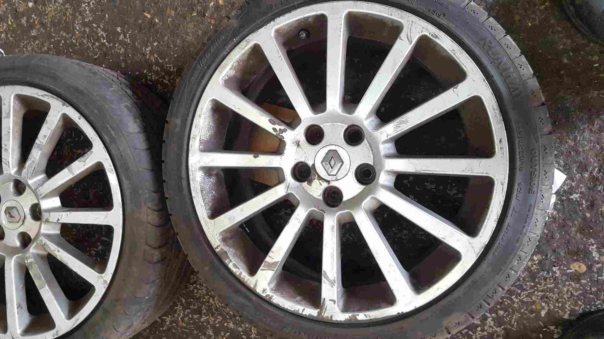 Thumb 5 Renault Clio Sport MK3 2005-2012 197 200 Alloy Wheels Set X4 18inch