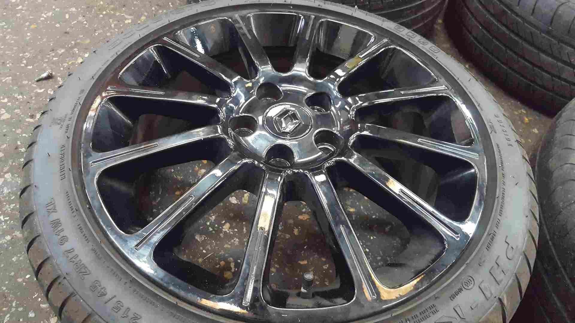 Thumb 4 Renault Clio Sport MK3 2005-2012 197 200 Black Alloy Wheels 17inch