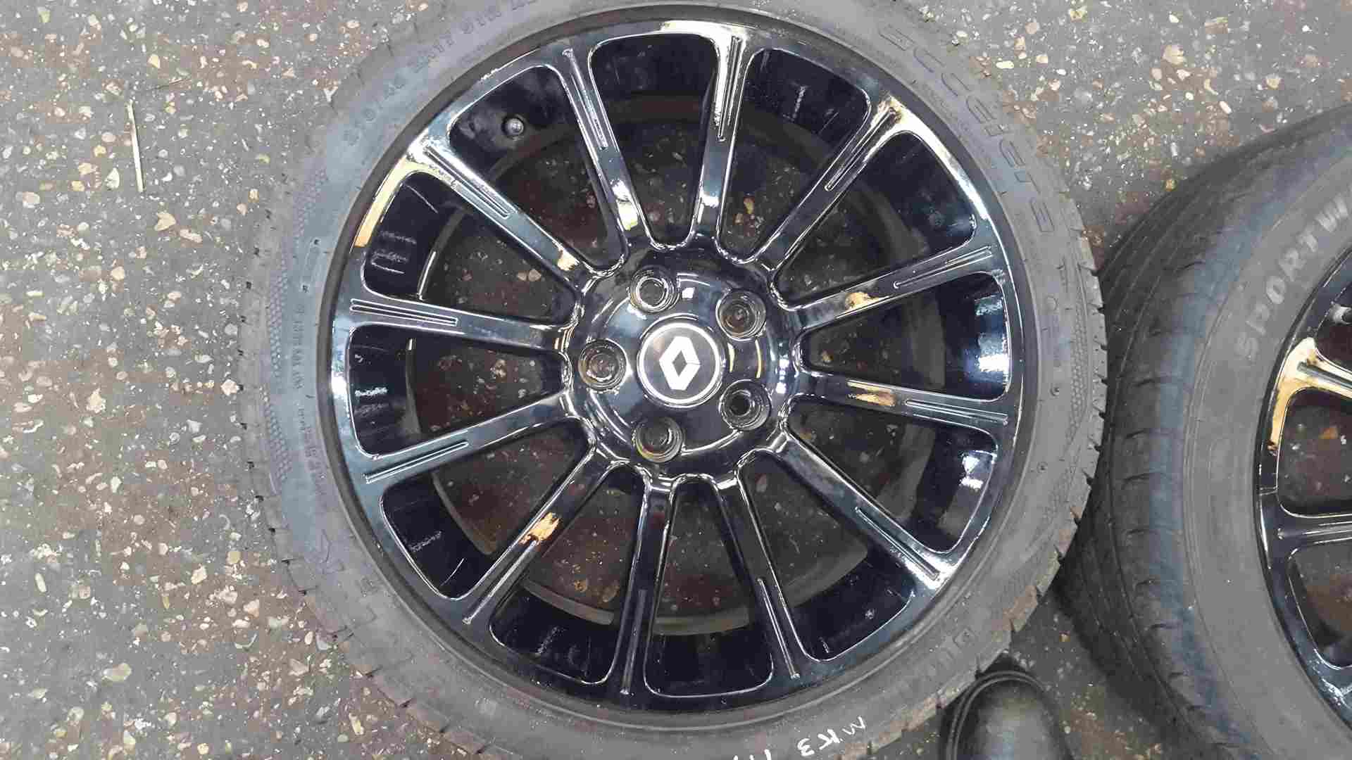 Thumb 2 Renault Clio Sport MK3 2005-2012 197 200 Black Alloy Wheels 17inch