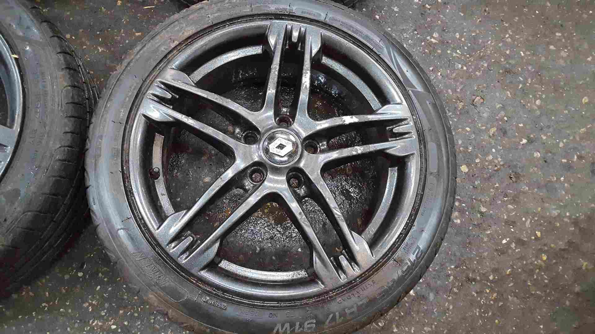 Thumb 3 Renault Clio Sport MK3 2005-2012 197 200 Black Alloy Wheels SET X4 17 Inch 2/5