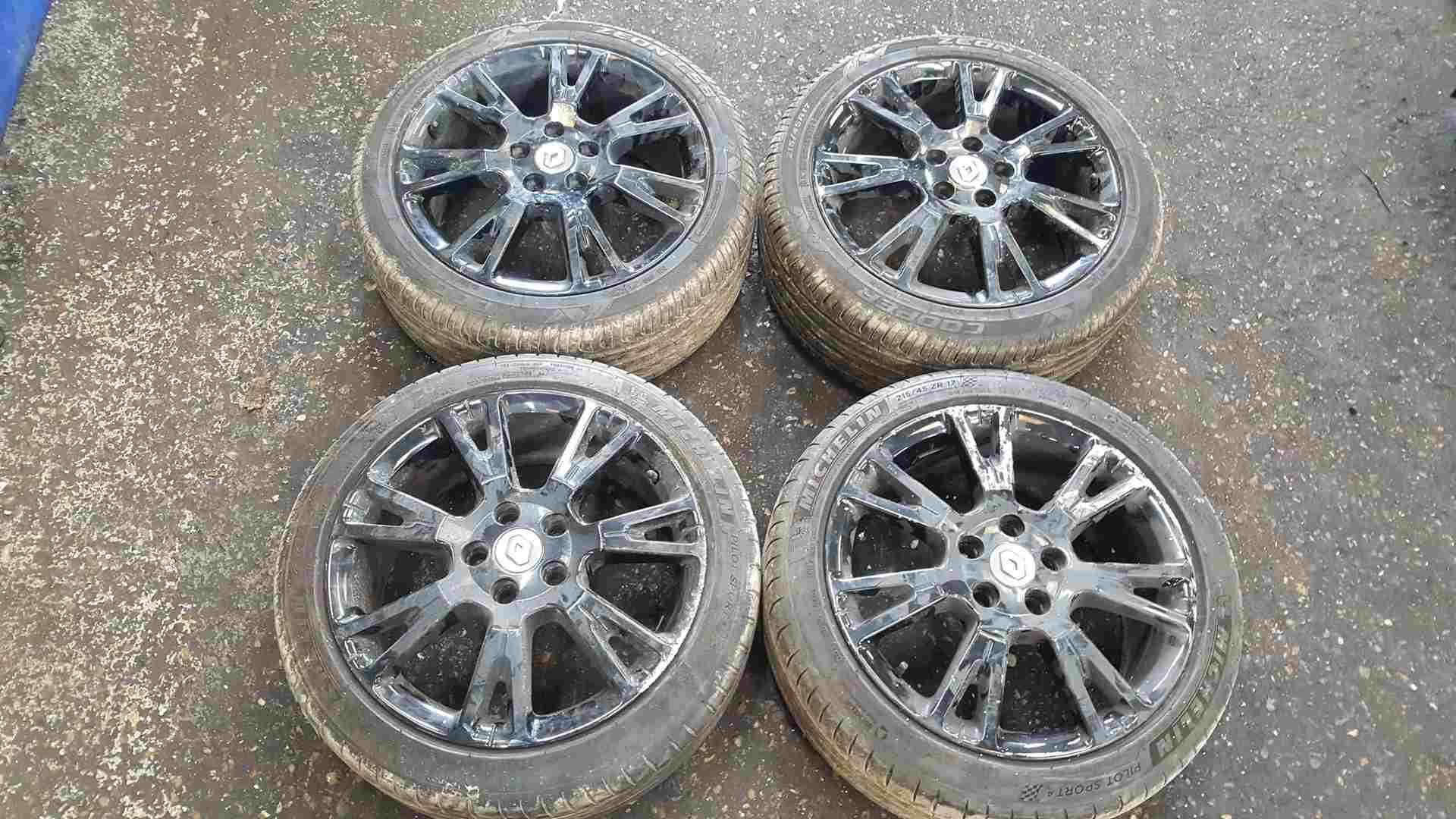 Renault Clio Sport MK3 2005-2012 197 200 Black Alloy Wheels Set X4