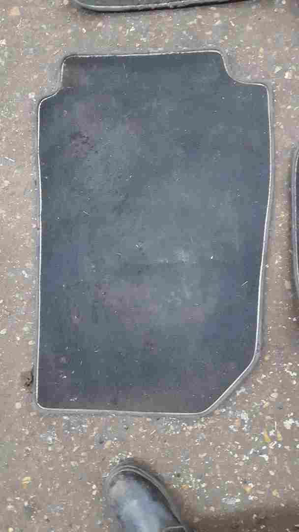 Thumb 3 Renault Clio Sport MK3 2005-2012 197 200 Floor Mats Set X4