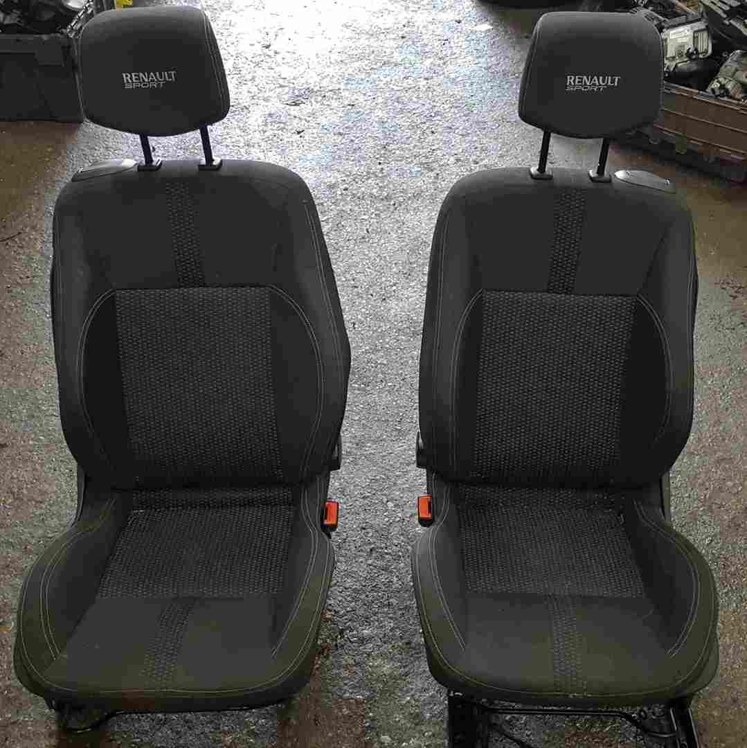 Renault Clio Sport MK3 2005-2012 197 200 Front Chairs Seats Fabric Pair
