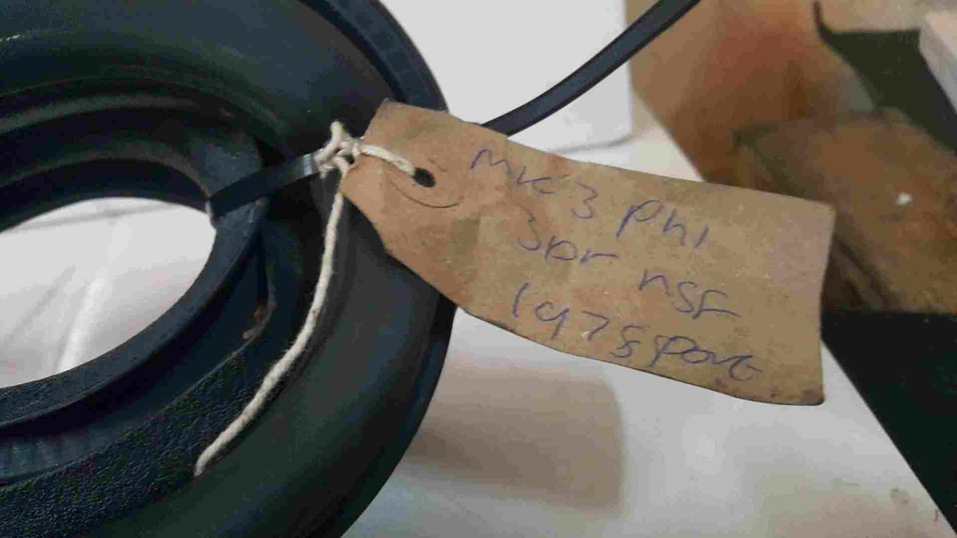 Thumb 2 Renault Clio Sport MK3 2005-2012 197 200 Passenger NSF Front Rubber 3dr