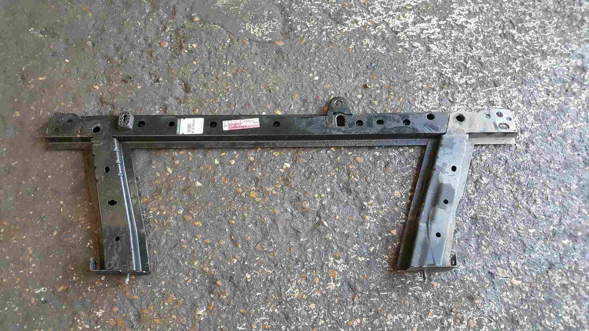 Renault Clio Sport MK3 2005-2012 197 200 Radiator Subframe Support Front Panel