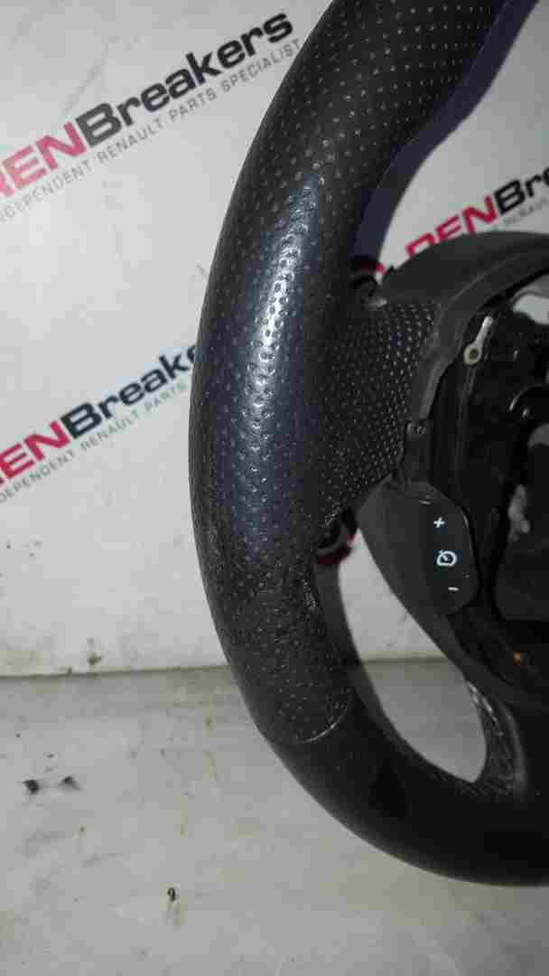 Thumb 3 Renault Clio Sport MK3 2005-2012 197 200 Steering Wheel Cruise  8200904017