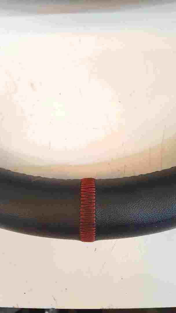 Thumb 4 Renault Clio Sport MK3 2005-2012 197 200 Steering Wheel Red Stitching 8200316984