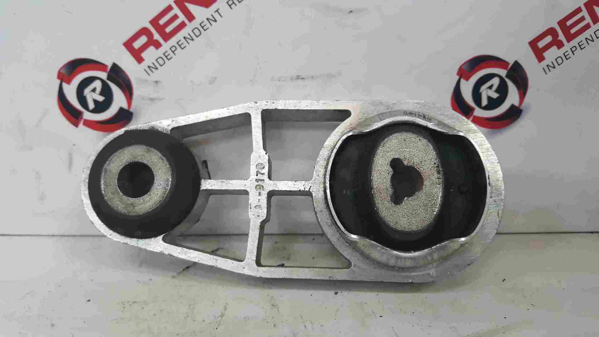 Renault Clio Sport MK3 2005-2012 197 Gearbox Mount 8200500928