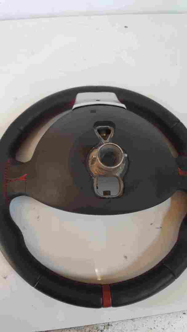 Thumb 2 Renault Clio Sport MK3 2005-2012 200 Steering Wheel Red Strip