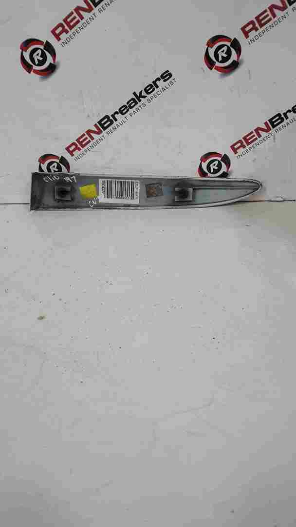 Thumb 2 Renault Clio Sport MK3 2005-2012 Drivers OSR Rear Door Trim White