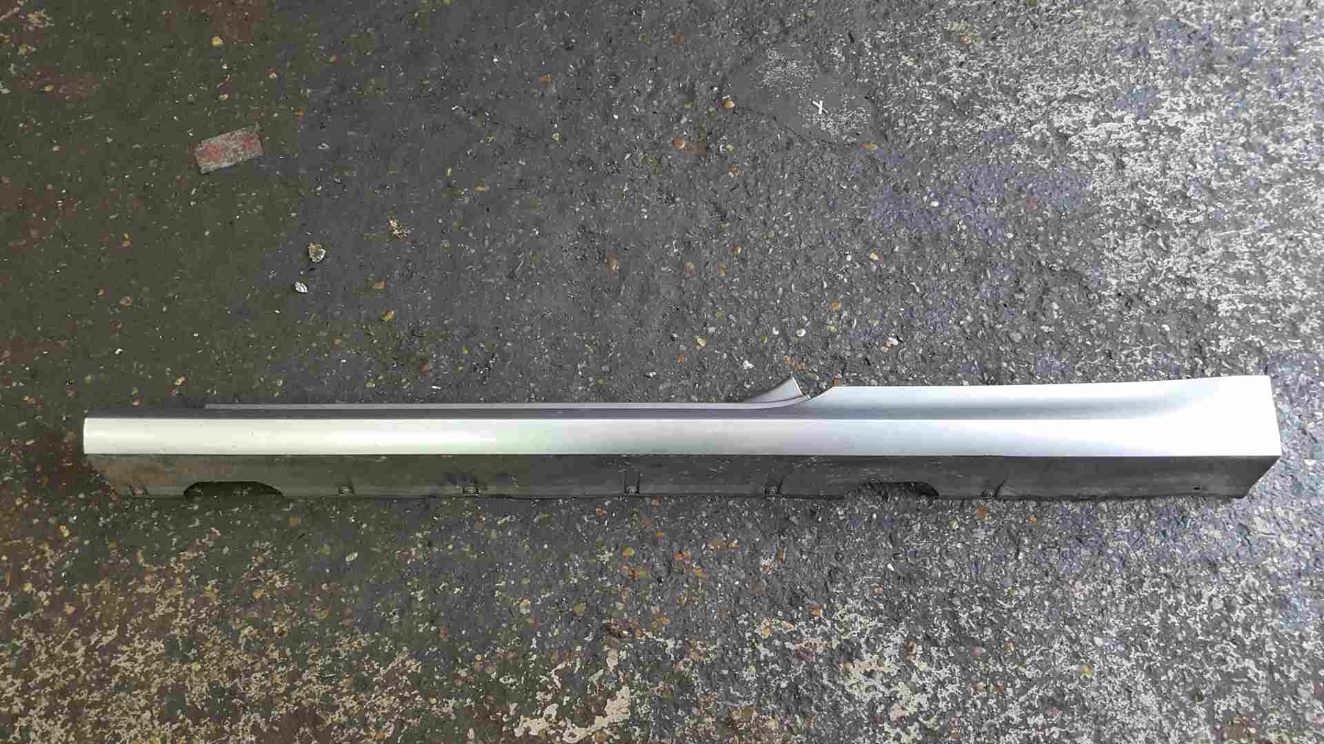 Renault Clio Sport MK3 2005-2012 Passenger NS Side Skirt Grey TEF60
