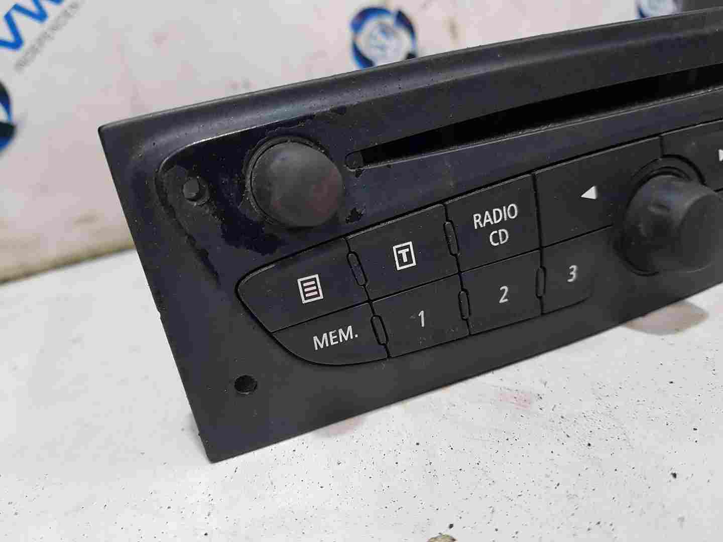 Thumb 2 Renault Clio Sport MK3 2005-2012 Radio Cd Player Head Unit + Code 281156412R