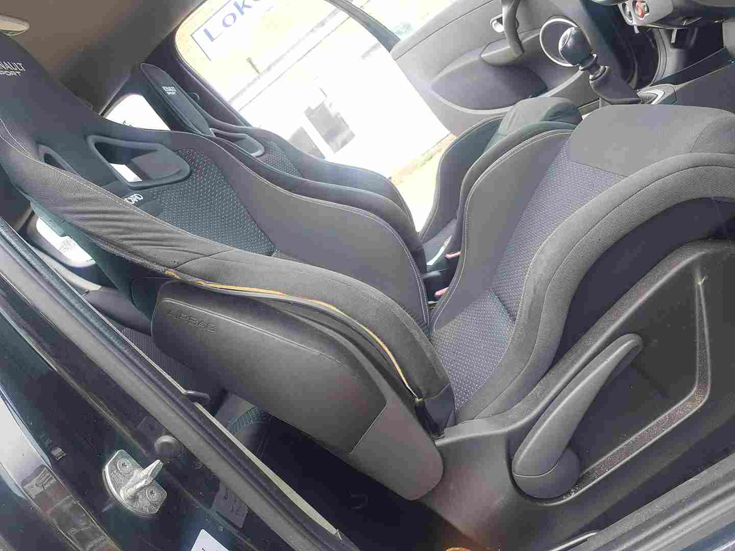 Thumb 2 Renault Clio Sport MK3 2005-2012 Recaro Bucket Seats Pair Front