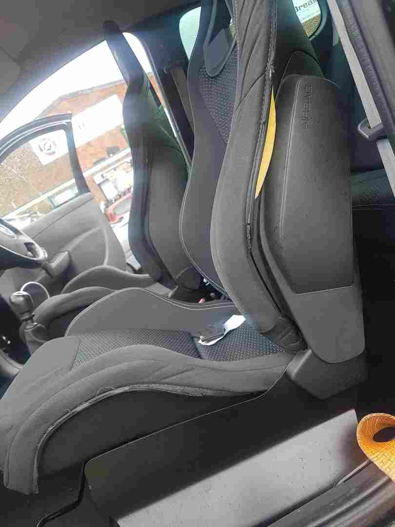 Thumb 5 Renault Clio Sport MK3 2005-2012 Recaro Bucket Seats Pair Front