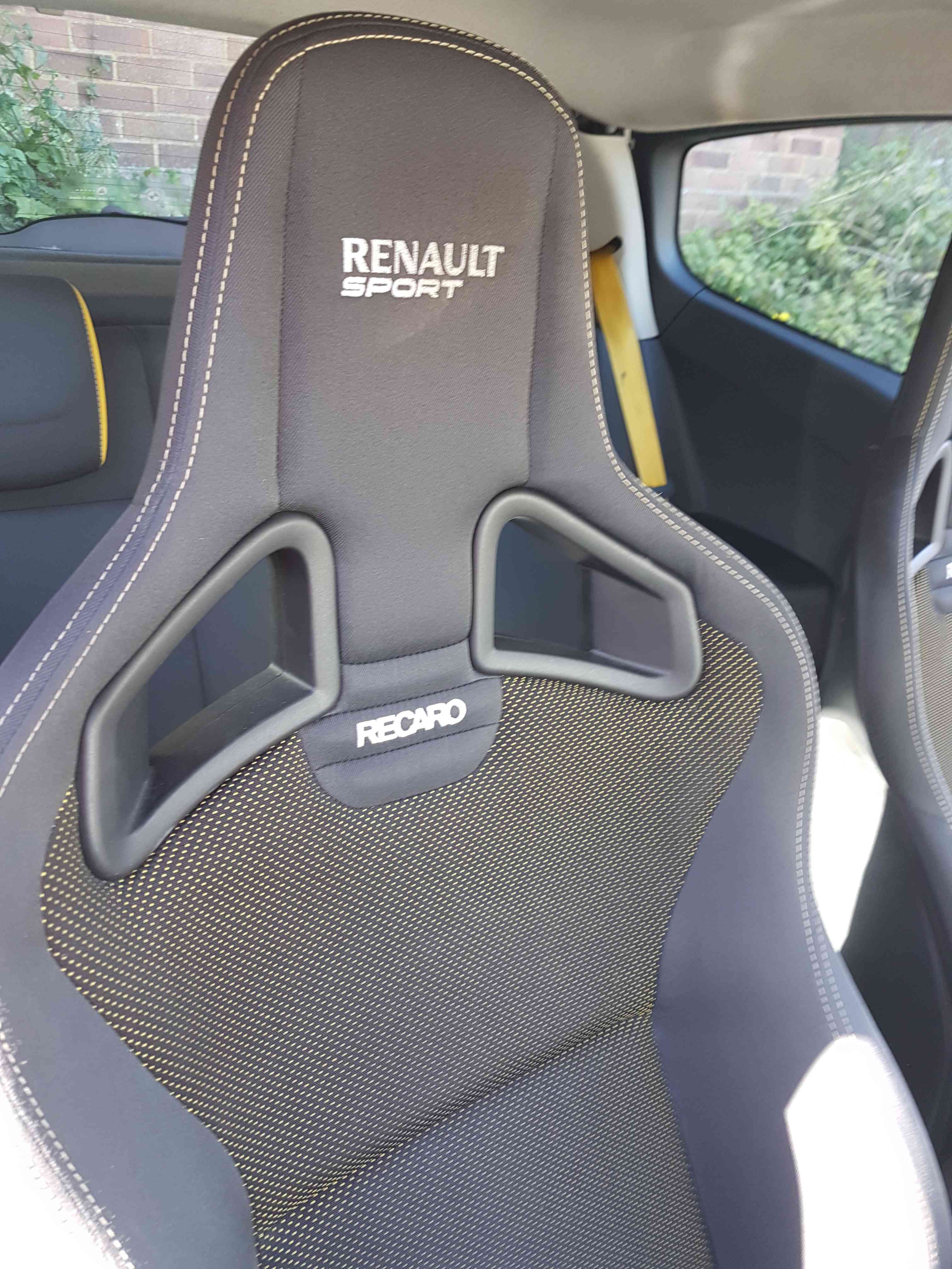 Thumb 6 Renault Clio Sport MK3 2005-2012 Recaro Bucket Seats Pair Front