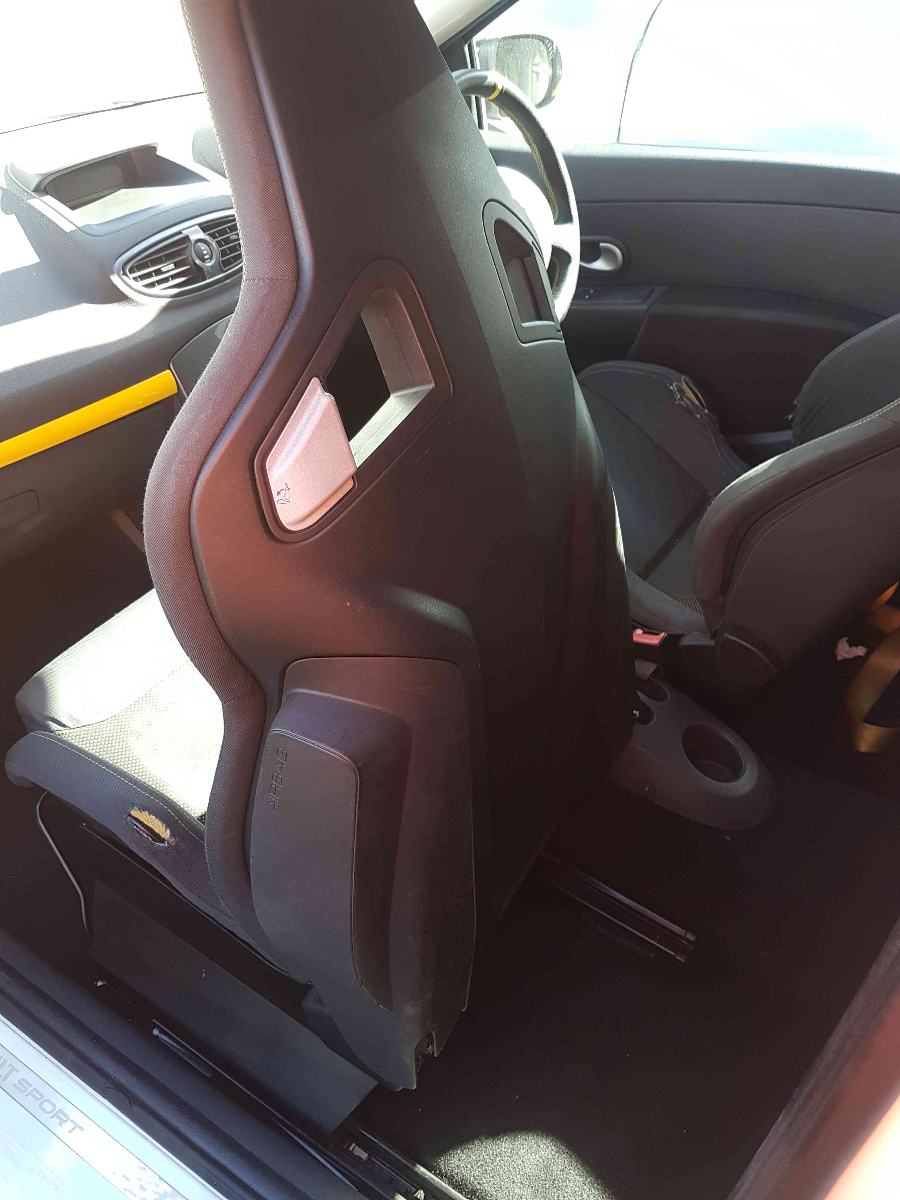 Thumb 11 Renault Clio Sport MK3 2005-2012 Recaro Bucket Seats Pair Front