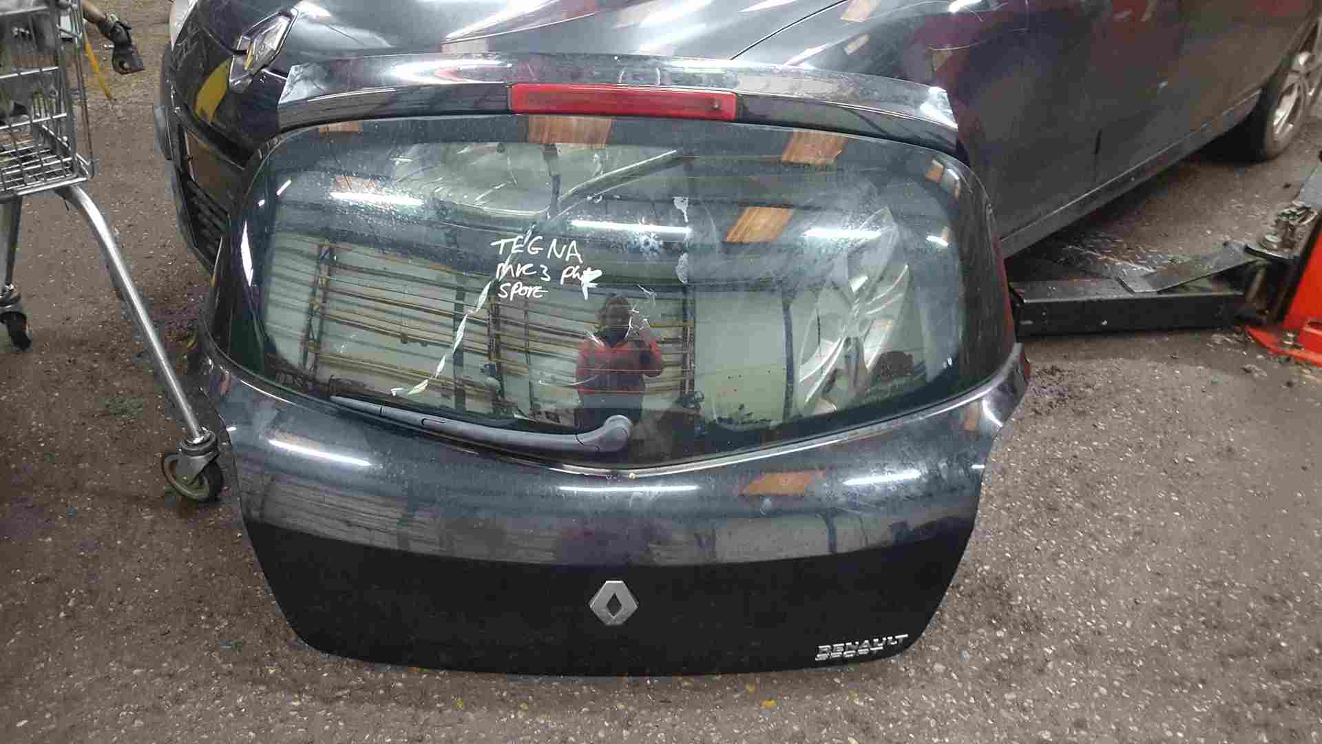 Thumb 2 Renault Clio Sport MK3 2009-2012 197 200 Rear Boot Tailgate Black Tegna