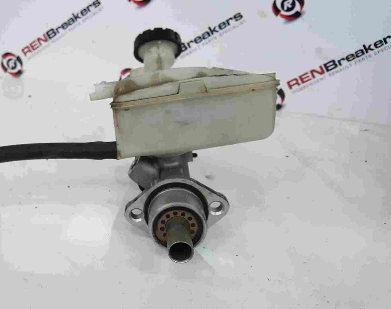 Thumb 2 Renault Clio Sport MK3 2009-2012 200 2.0 16v Brake Master Cylinder   Bottle