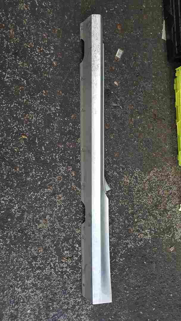 Renault Clio Sport MK3 2009-2012 200 Passenger NS Side Skirt Silver TED69