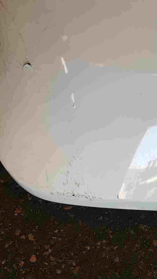 Thumb 3 Renault Clio Sport Mk3 2009-2012 200 Rear Bumper White 369