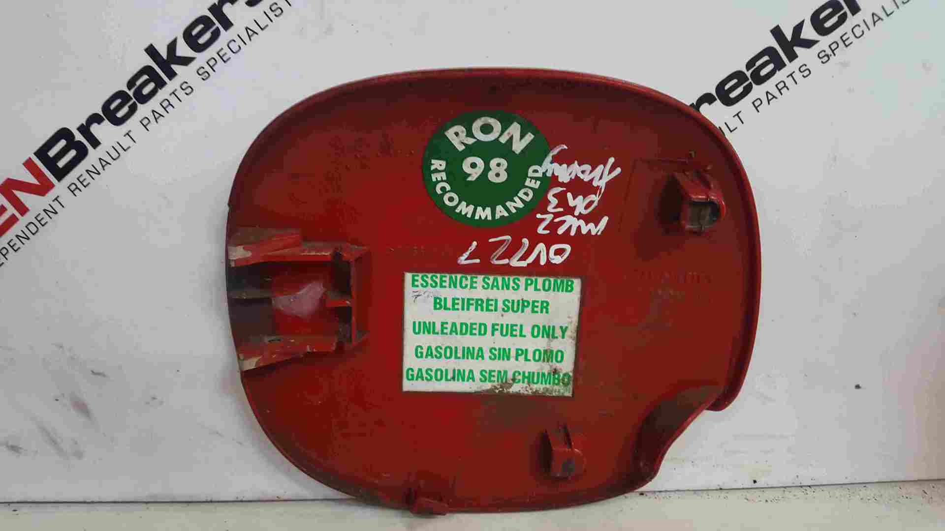 Thumb 3 Renault Clio Sport Trophy MK2 2001-2005 Fuel Flap Cover Red OV727