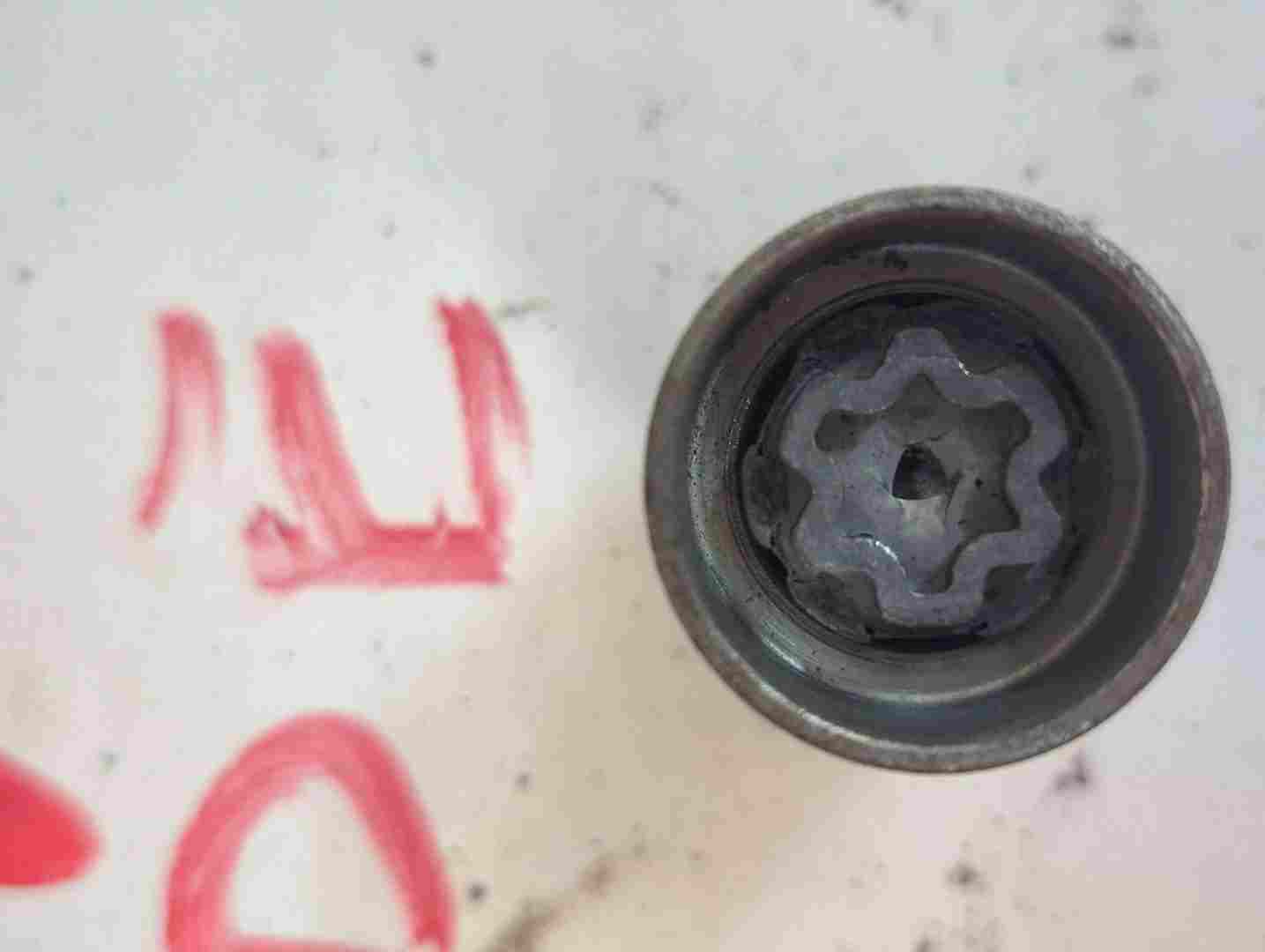 Renault E Locking Wheel NUT Security Bolt Removal KEY Code 105 E 2001-2022 105E