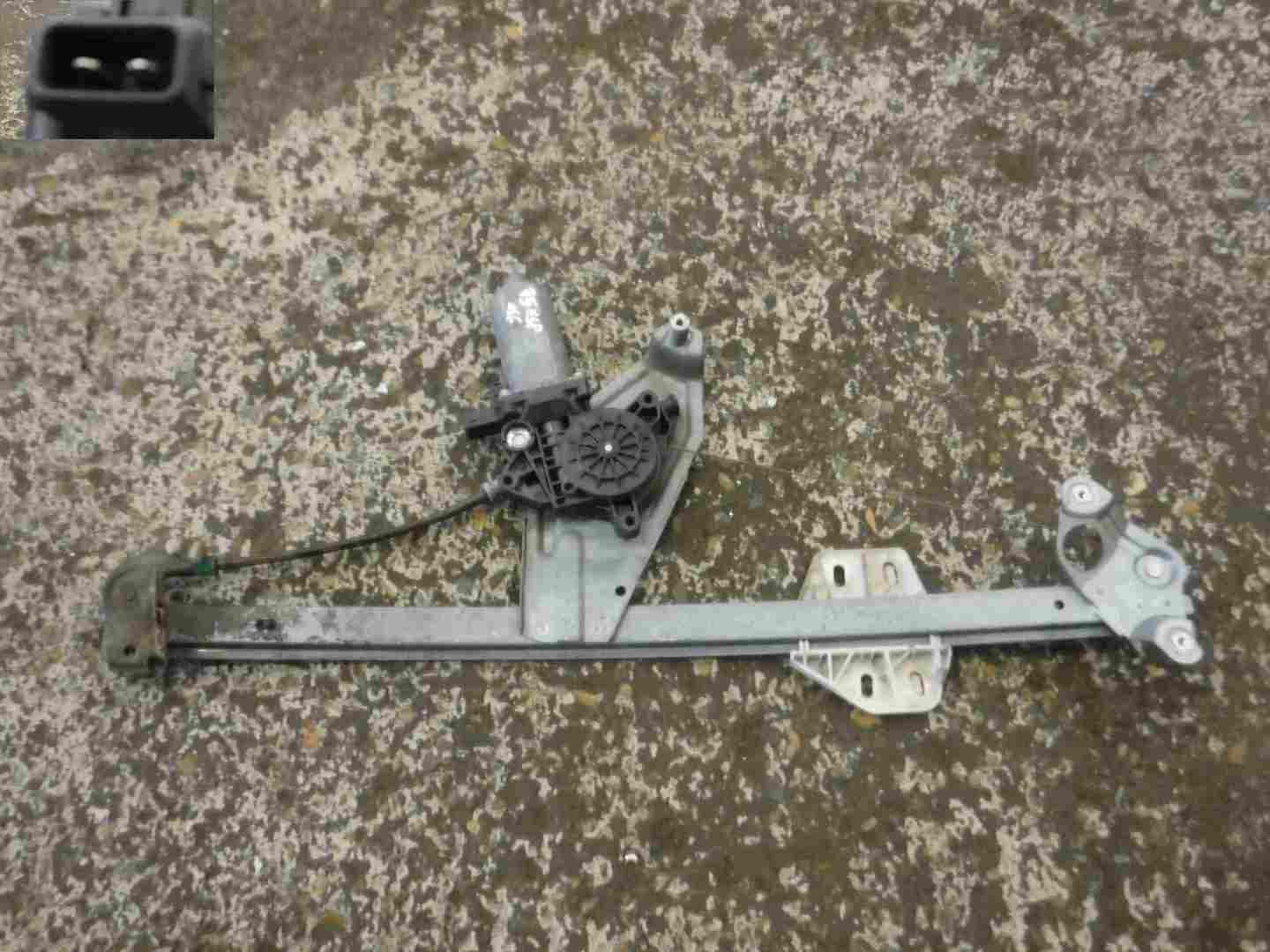Renault Espace 1991-1997 Drivers OSF Front Window Motor   Regulator