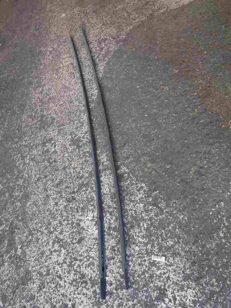 Renault Espace 2003-2012 Roof Bar Rails Pair
