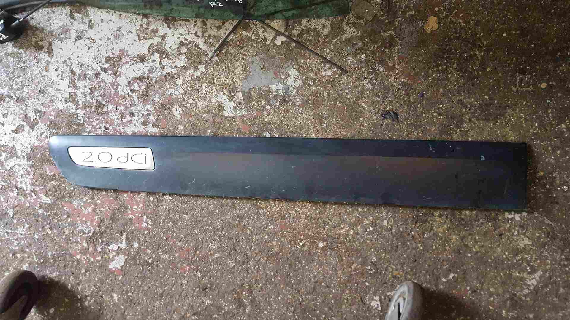 Renault Espace 2003-2013 2.0 DCI Passenger NSF Front Door Moulding Trim
