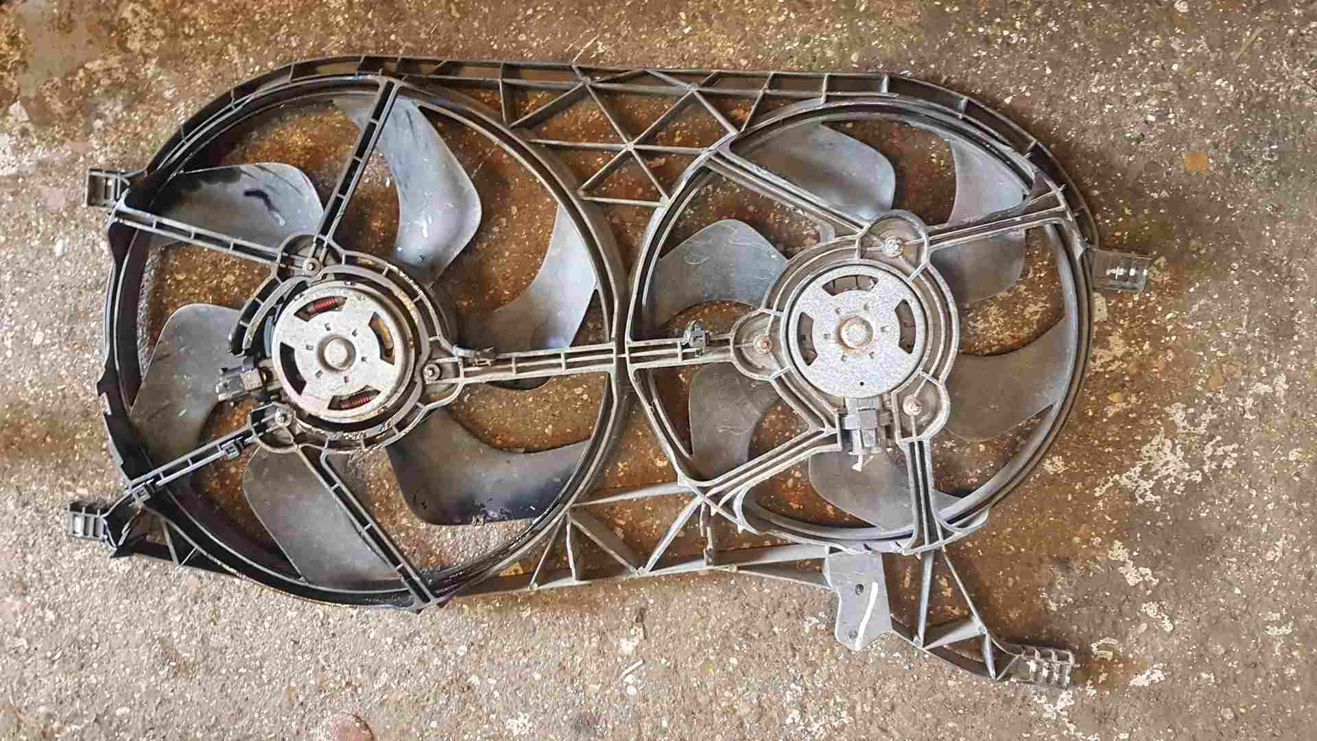 Renault Espace 2003-2013 2.0 DCI Radiator FAN 8200675333
