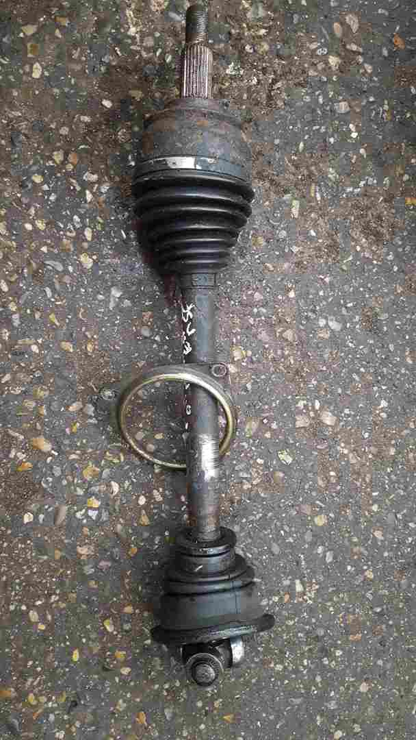 Renault Espace 2003-2013 2.2 DCi Passenger NSF Front Driveshaft 8200467679