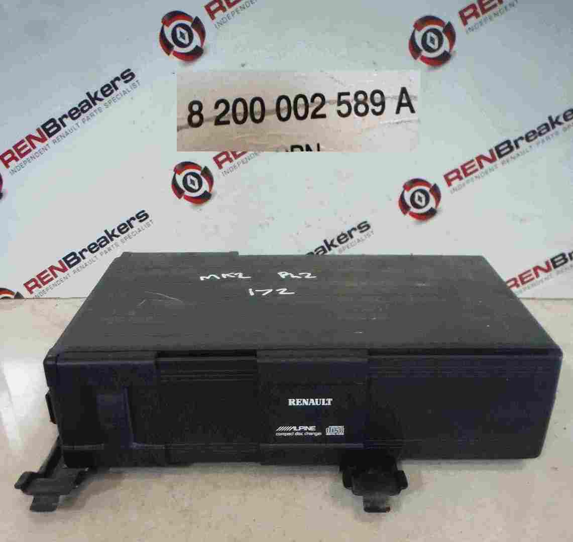 Renault Megane Scenic 2003-2009 CD Multi Changer Disk Player 8200002589