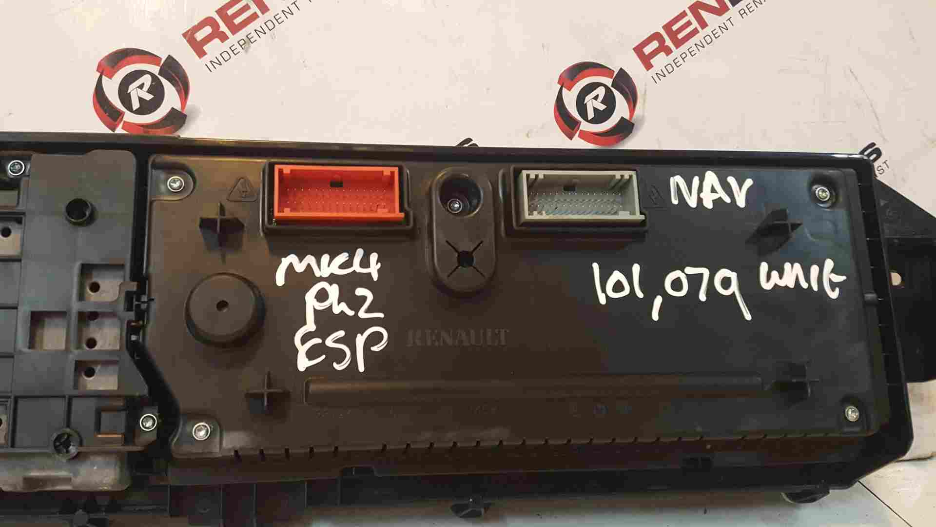 Thumb 8 Renault Espace 2003-2013 Clock Screen Sat Nav Display 8200980660 8200671152