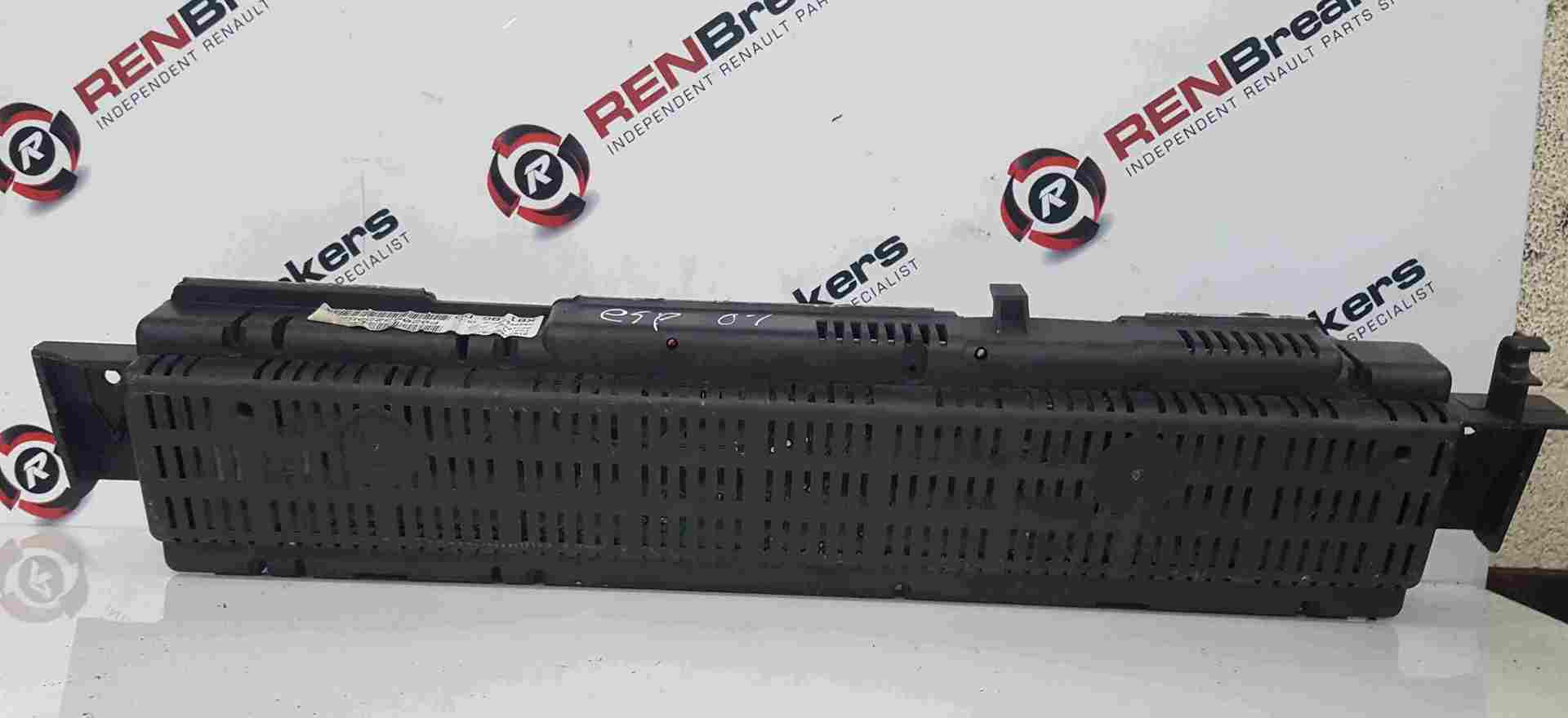 Thumb 2 Renault Espace 2003-2013 Dashboard Instrument Clocks Speedo Panel 8200322052