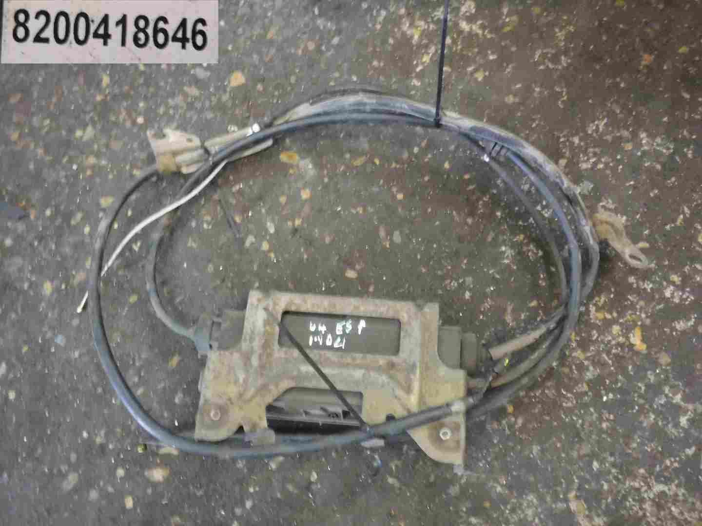 Renault Espace 2003-2013 Electronic Handbrake Motor   Cables 8200418646