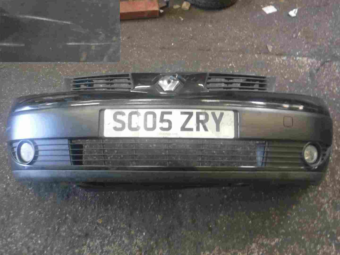 Renault Espace 2003-2013 Front Bumper Black 676