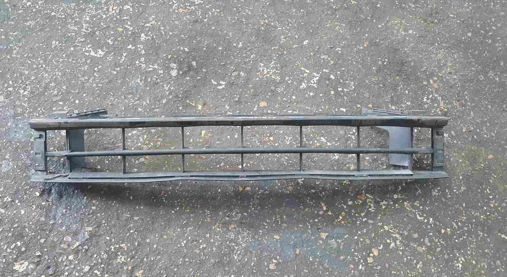 Renault Espace 2003-2013 Front Bumper Gill Grille Insert