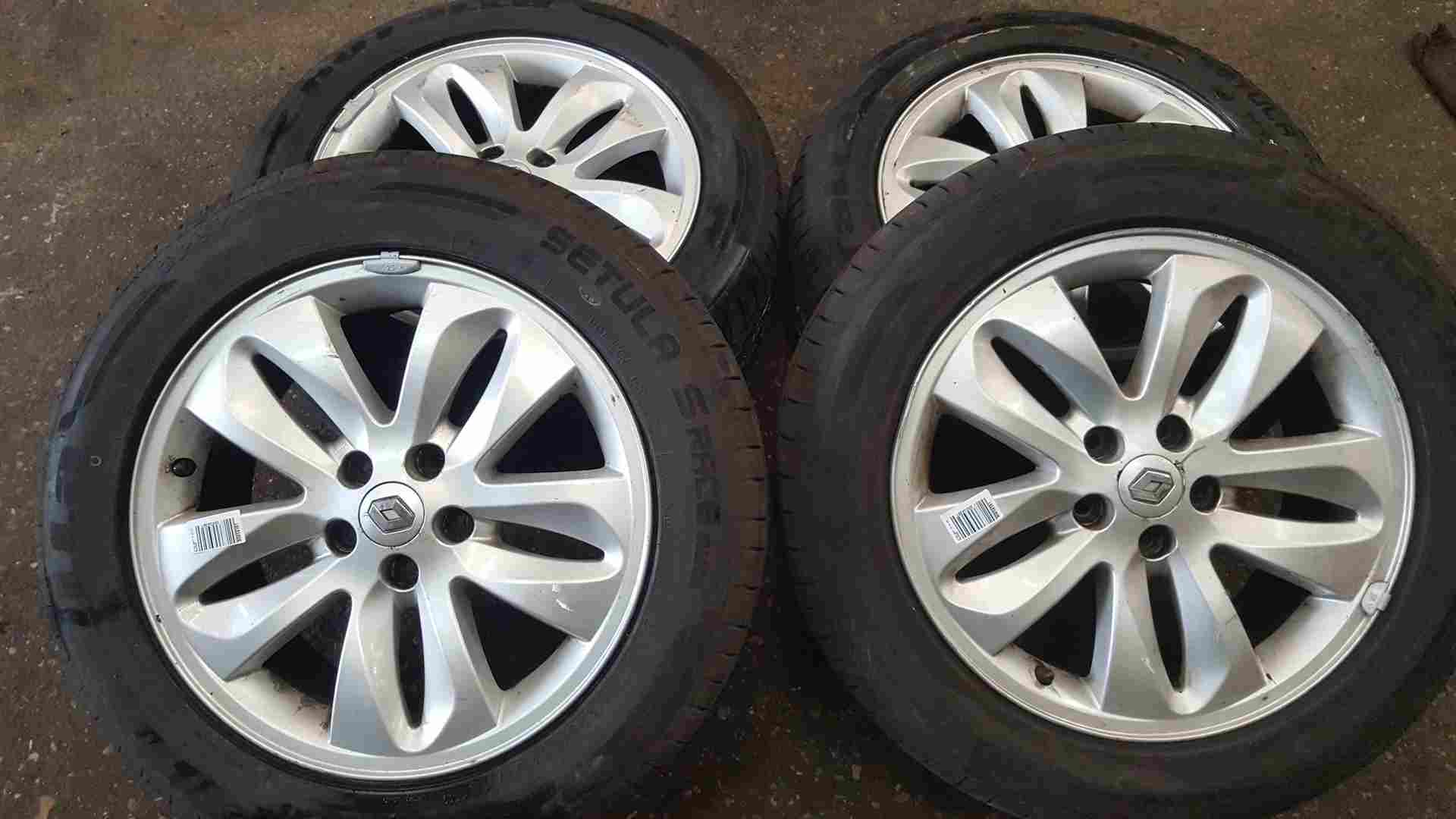 Thumb 3 Renault Espace 2003-2013 Novastella Alloy Wheels Set 17inch