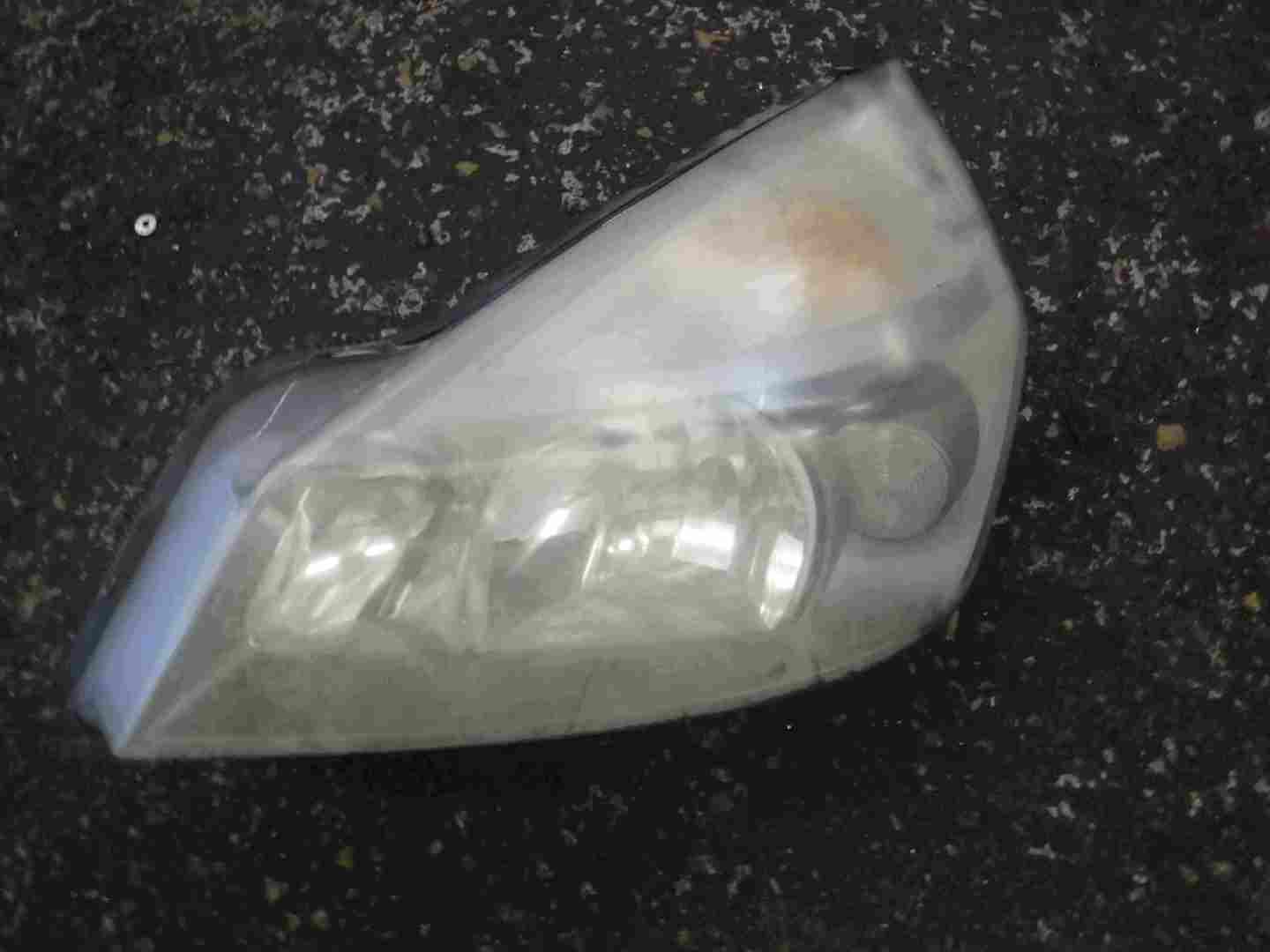 Renault Espace 2003-2013 Passenger NSF Front Headlight Cloudy