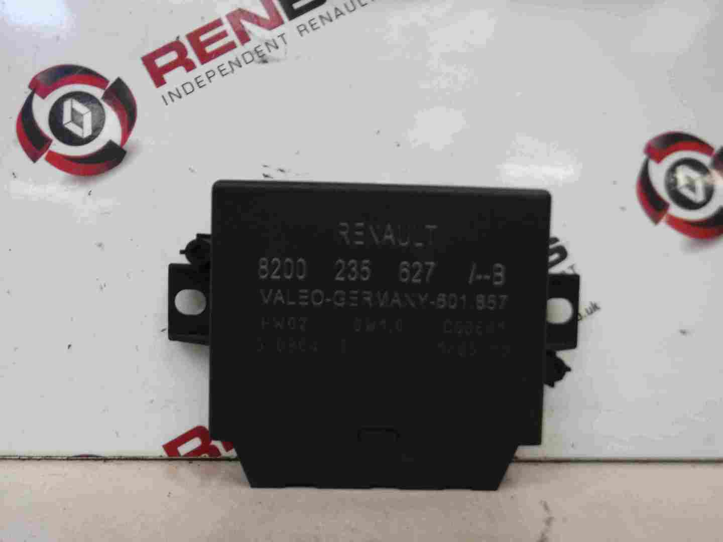 Renault Espace 2003-2013 Reverse Parking Sensor ECU Computer 8200235627