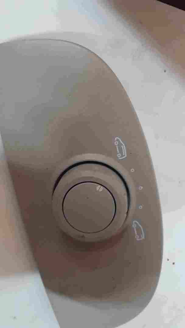 Thumb 2 Renault Espace 2003-2013 Sunroof Handle Open Switch