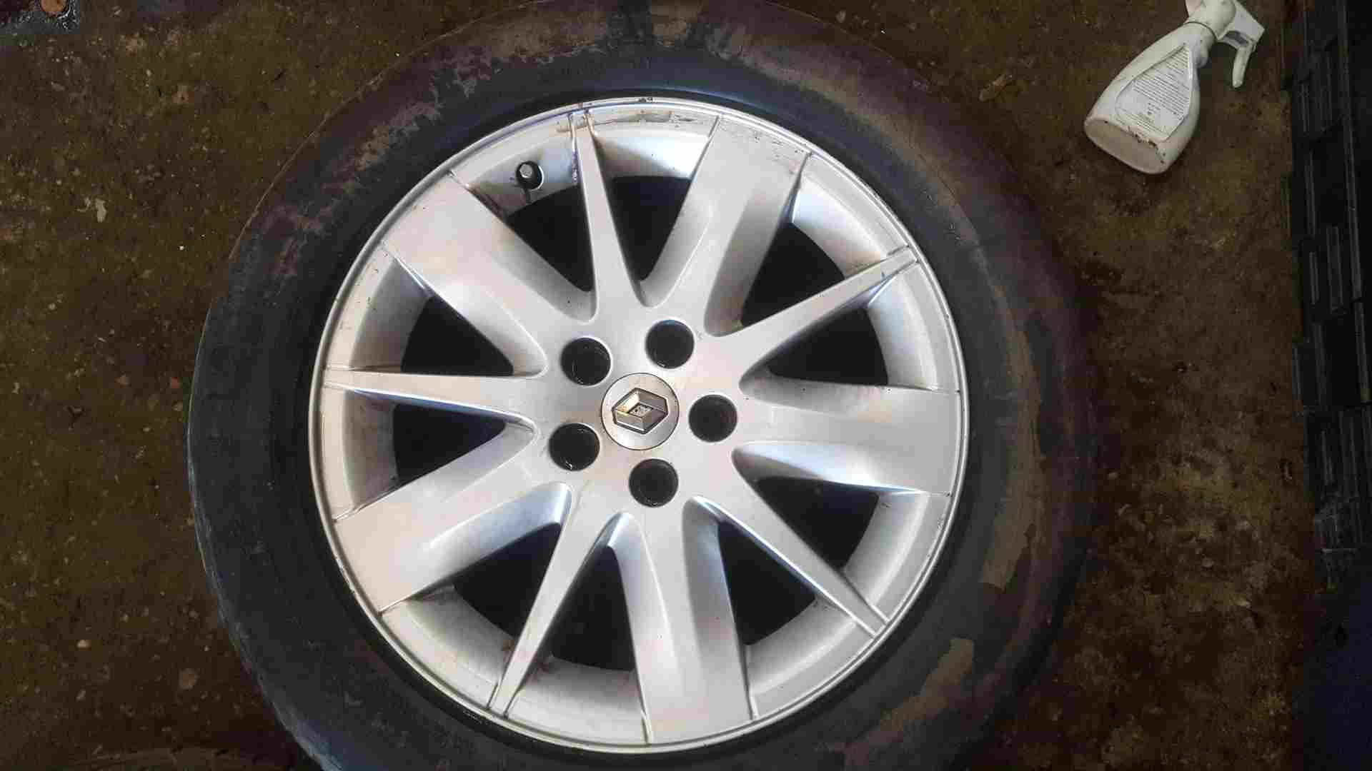 Renault Espace 2003-2013 Tellus Alloy Wheel 17Inch 8200602880 4/5