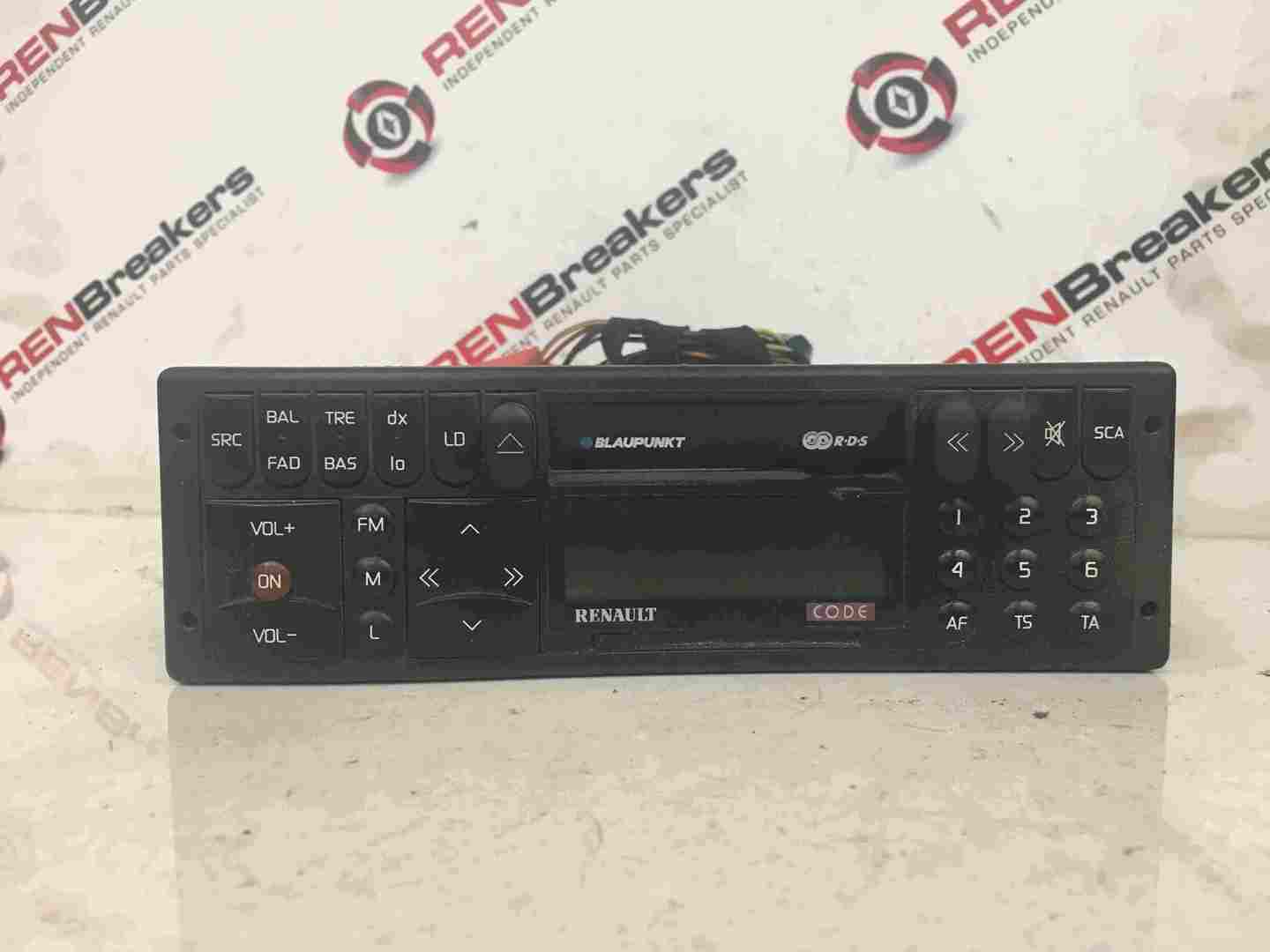 Renault Espace MK2 1991-1997 Blaupunkt Radio Tape Casette Player 7644495091