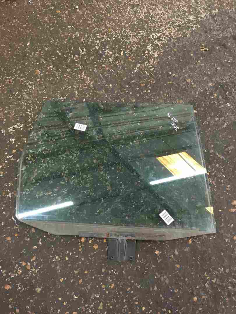 Renault Espace MK2 1991-1999 Drivers OSR Rear Window Glass