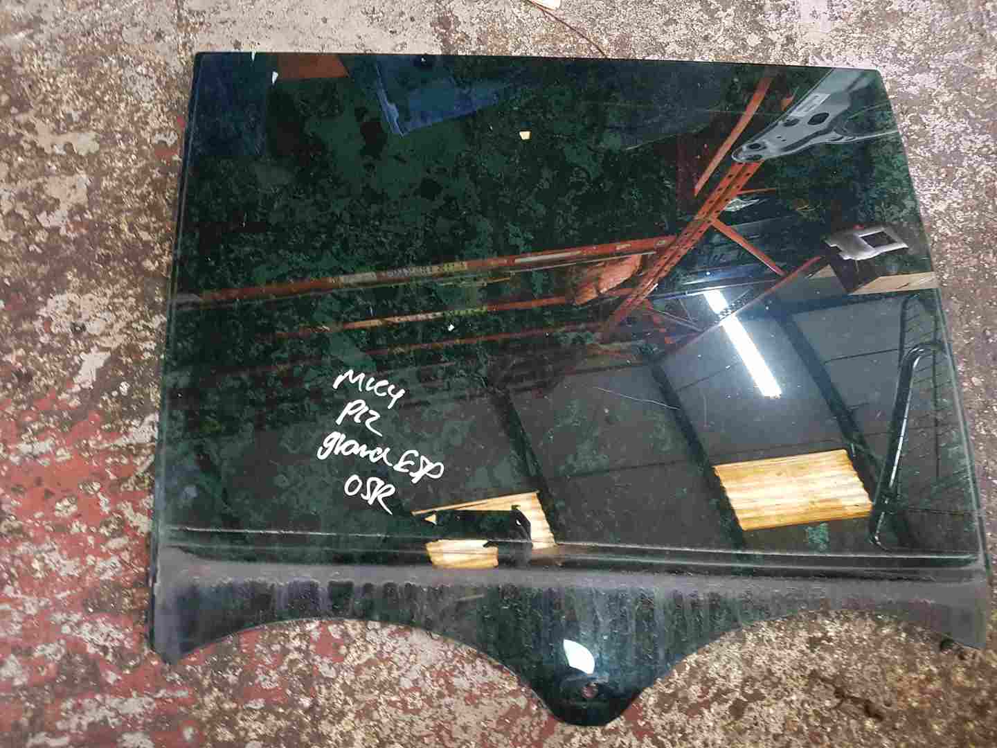 Thumb 3 Renault Espace MK4 2003-2013 Drivers OSR Rear Window Glass