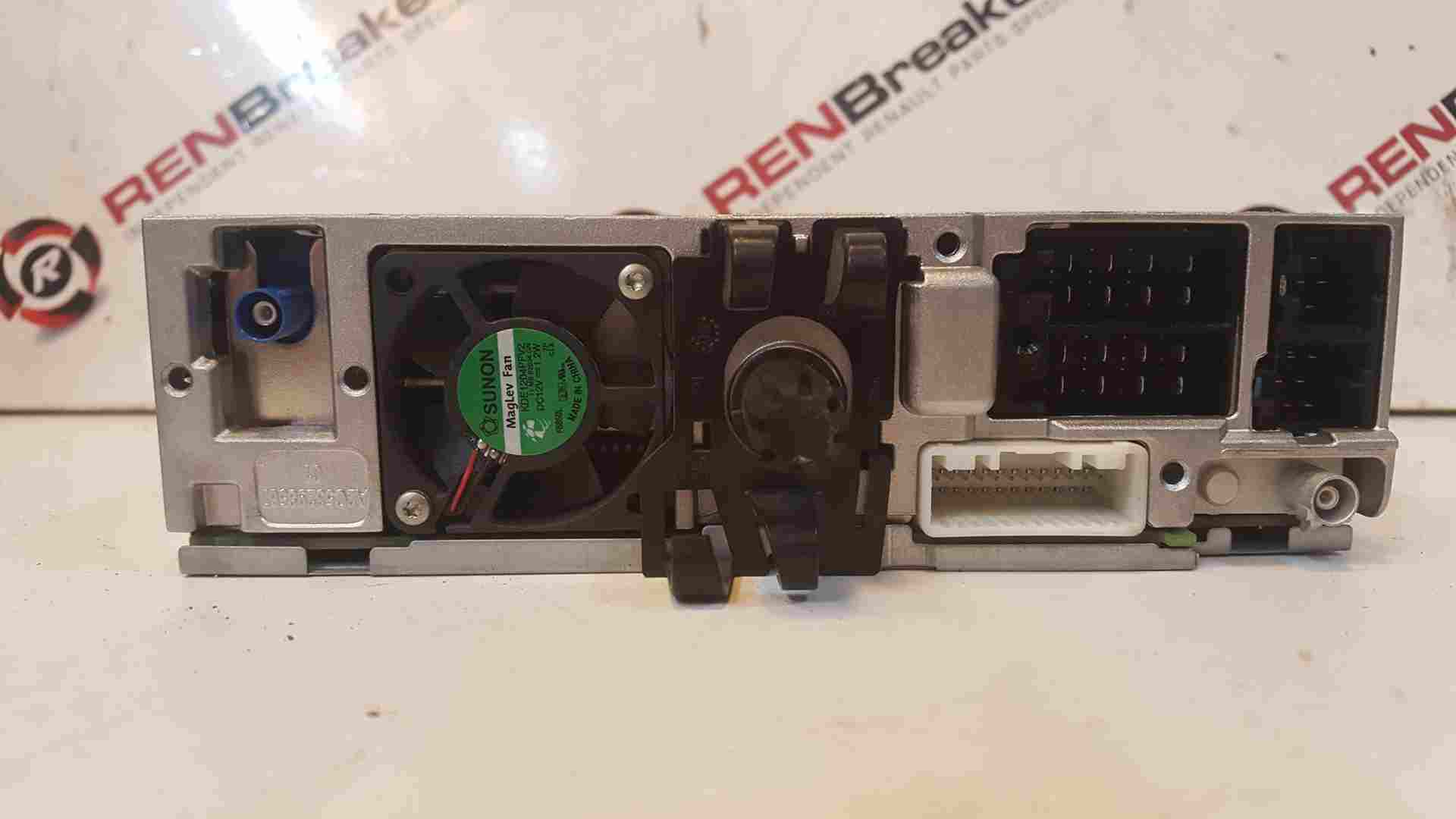 Thumb 5 Renault Espace MK4 2006-2013  Cd Player SAT Nav Navigation Radio Player 