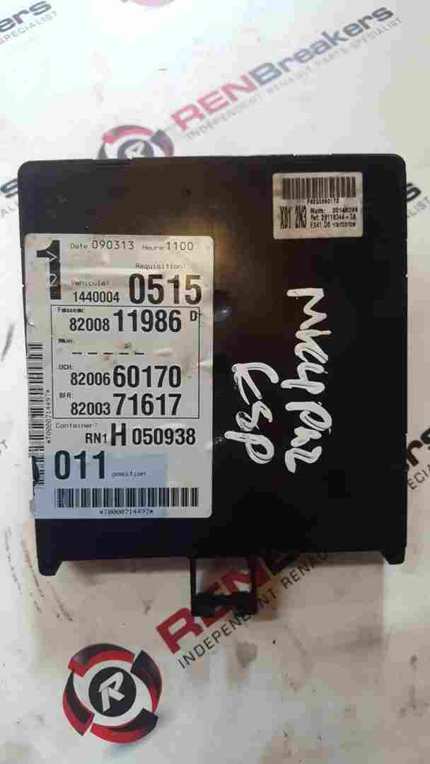 Thumb 2 Renault Espace MK4 2006-2013 Fuse BOX Board 8200660170