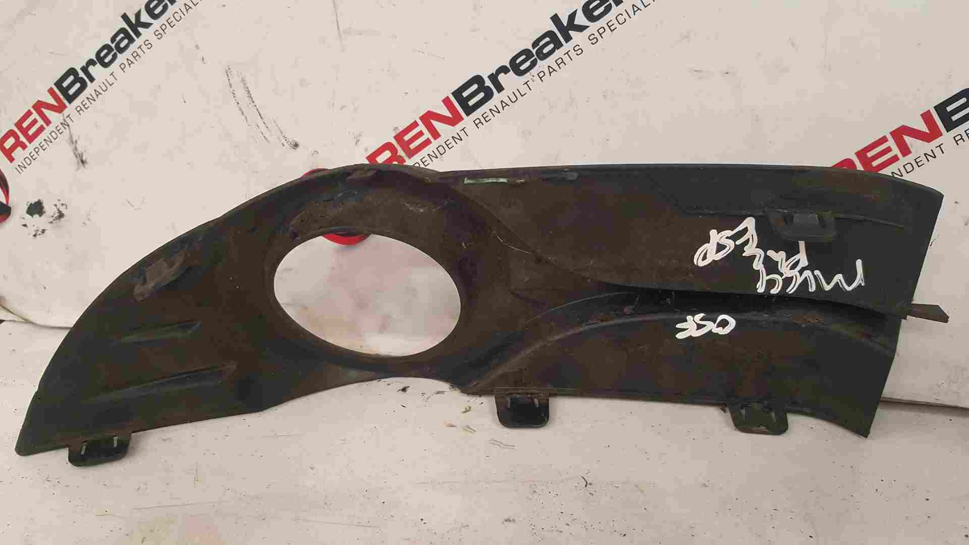 Thumb 8 Renault Espace MK4 2006-2013 OSF Os Drivers Side FOG Light Cover Surround 