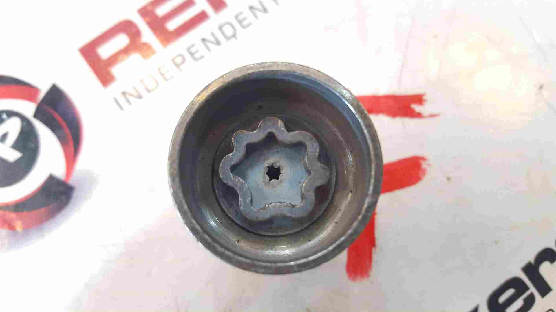 Renault F Locking Wheel NUT Security Bolt Removal KEY Code F 20002022