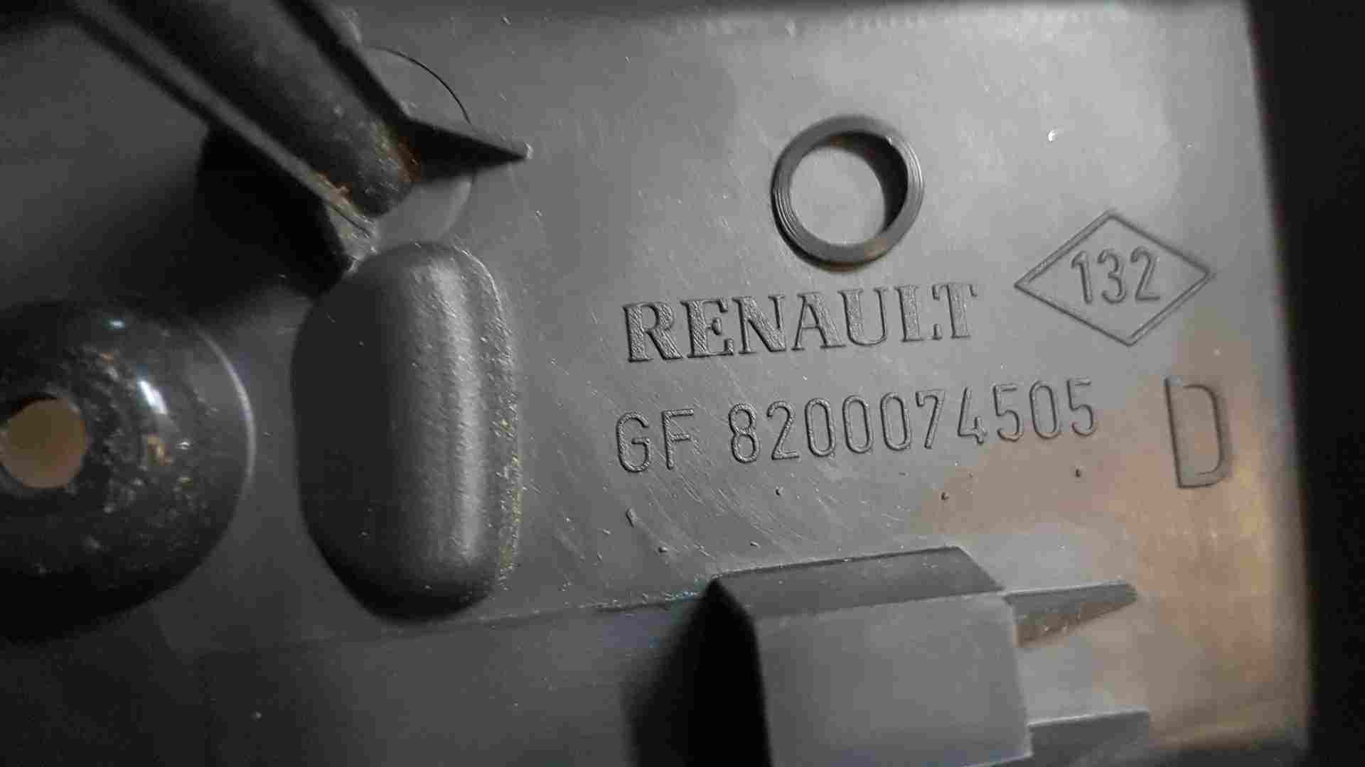 Thumb 3 Renault Grand Espace 2003-2013 Driver OSR Rear CUP Holder  8200074505